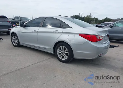 2013 Hyundai Sonata Gls z USA, uszkodzony, nr VIN 5NPEB4AC5DH551789